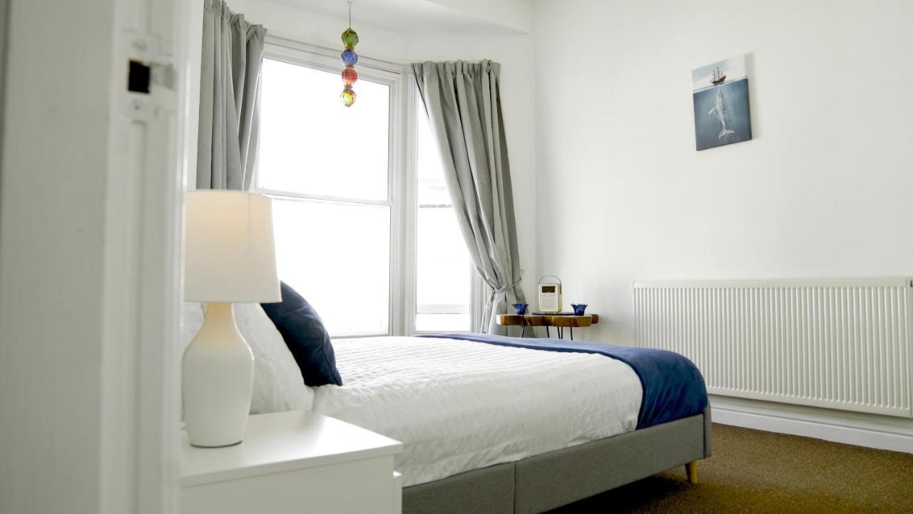 Blue Lighthouse Apartment Scarborough Luaran gambar