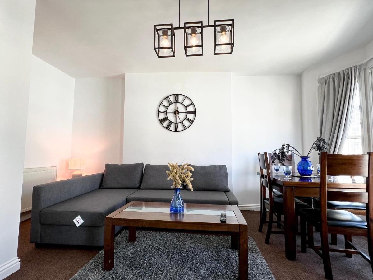 Blue Lighthouse Apartment Scarborough Luaran gambar